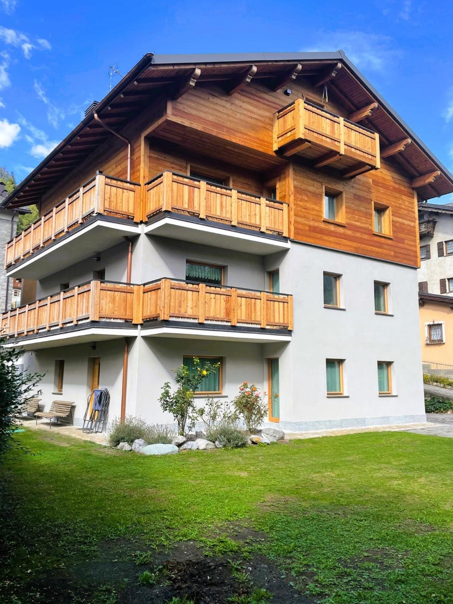 La Casa Di Armando Aparthotel Bormio Buitenkant foto