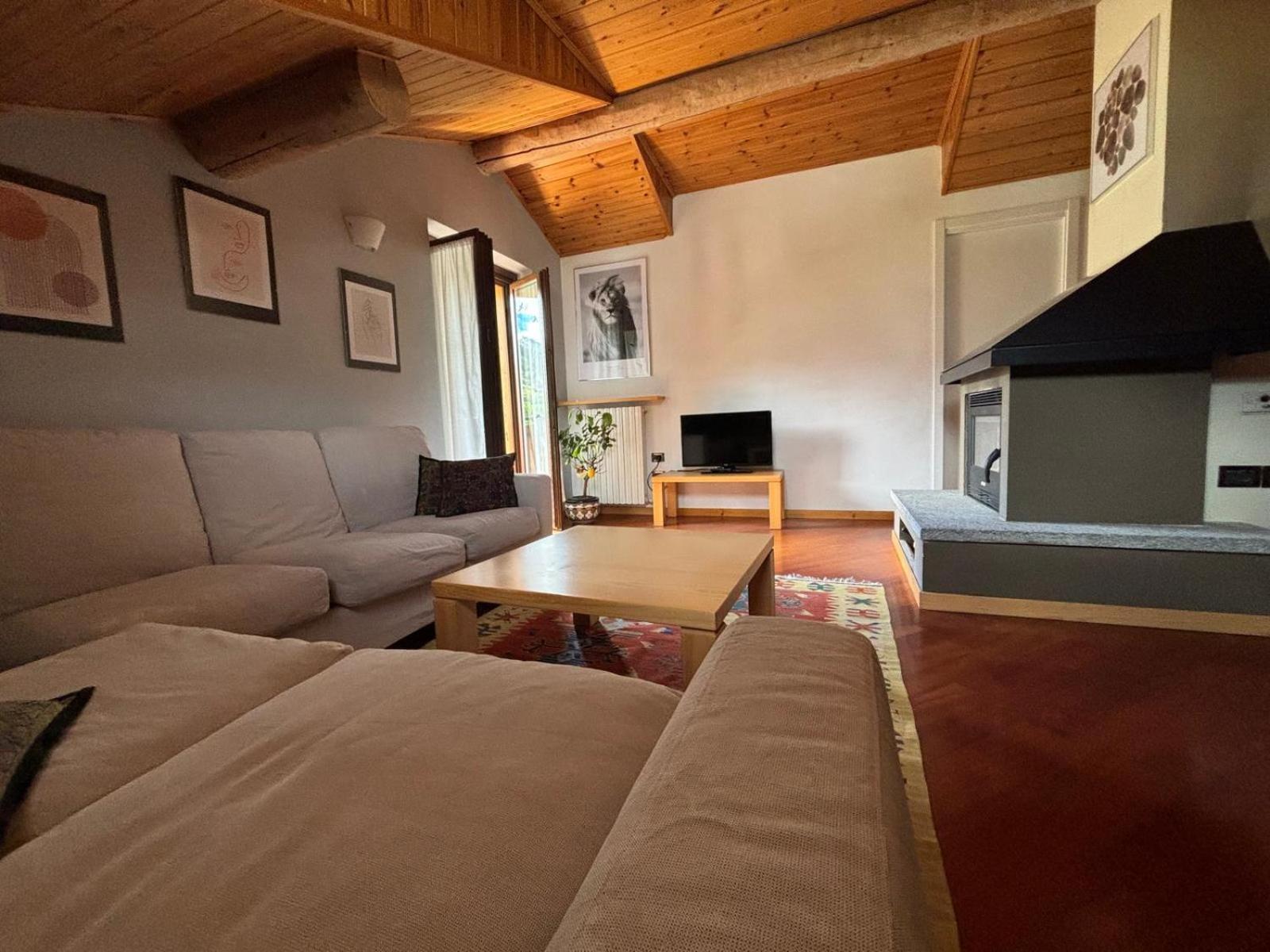 La Casa Di Armando Aparthotel Bormio Buitenkant foto