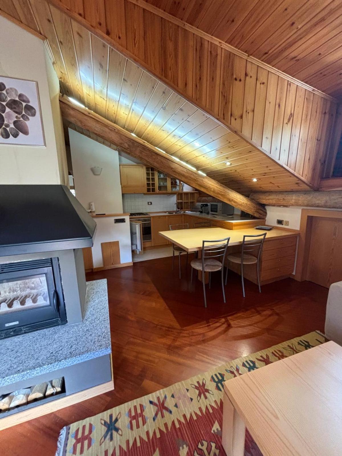La Casa Di Armando Aparthotel Bormio Buitenkant foto