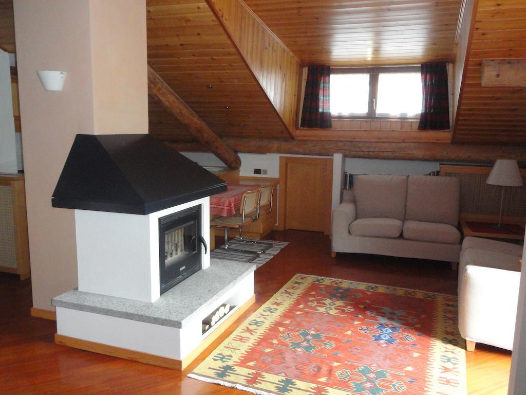 La Casa Di Armando Aparthotel Bormio Buitenkant foto